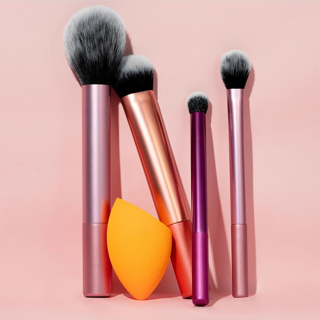 CleanCanvas™ Premium-Set – 4 Profi-Pinsel + Beauty-Schwamm
